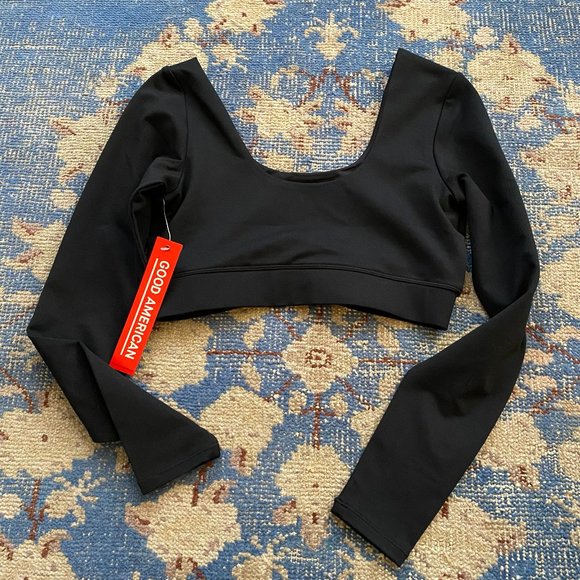 Good American Tops - NWT Good American Cropped Black Long Sleeve Top M